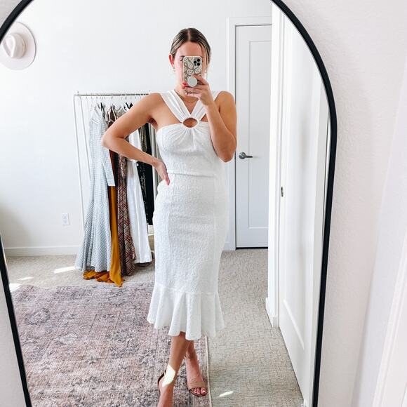 Opening Ceremony Textured White O-Ring Ruffle Hem Midi Dress - Picture 4 of 16